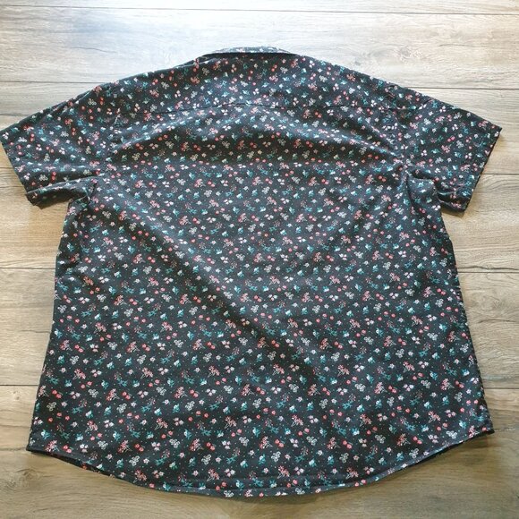No Boundaries Men Black Floral Button Up Short Sleeve Shirt XL Vacation Black - Picture 5 of 6